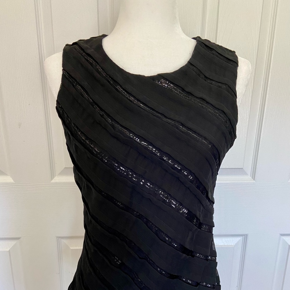 Ann Tyalor sleeveless top